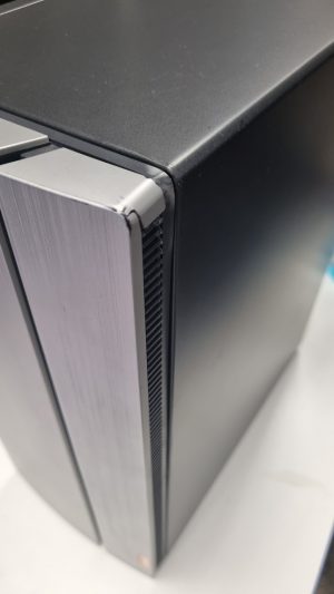 Računalnik Lenovo IdeaCentre 720-18ASU - Tower / AMD Ryzen™ 5 / RAM 16 GB / SSD Disk