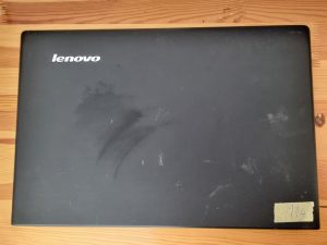Lenovo G70-80 17,3" originalni LCD zadnji pokrov z okvirjem AP0U1000100 - rabljeno