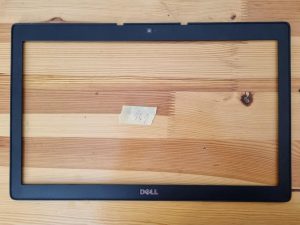 Dell Latitude E5520 okvir zaslona 0NW1W7 - rabljeno