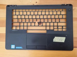 PRAVO Dell Latitude E7470 pokrov za dlančno oporo TOUCH PAD M2MH8 - rabljeno