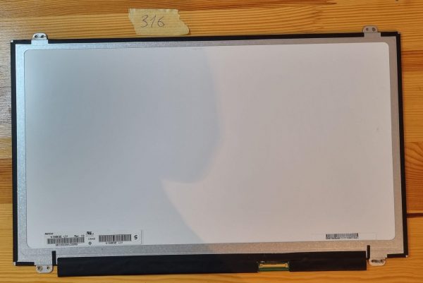HP 250 G4 15,6" tanek LED zaslon za prenosni računalnik N156BGE-E31 30 pinov - rabljeno