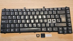 Zamenjava tipk za tipkovnico Acer Aspire 1670/3100/3600 serije (NSK-H3M1F) - rabljeno