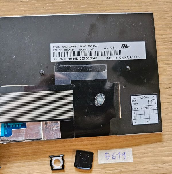Zamenjava tipk na tipkovnici Lenovo ThinkPad L570 - angleška (01AX651, SN20L79835) - rabljeno - Image 2