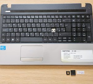 Zamenjava tipk za tipkovnico Acer Aspire - brez osvetlitve (9Z.N3M82.F1D, PK130PI2B00) - rabljeno