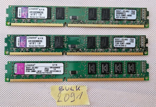 10gb - VELIKO 3 x Kingston KVR1333D3N9K2PC3-10600U DDR3-1333MHz PC pomnilniški RAM modul - rabljeno