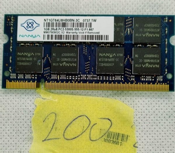Nanya 1GB PC2-5300 DDR2-667MHz Non-ECC NT1GT64U8HB0BN-3C prenosni računalnik pomnilnik - rabljeno