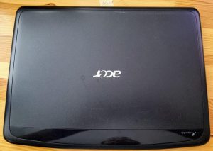 AP01K000400 PRAVO ACER LCD ZADNJE POKROVILO ASPIRE 5315 - rabljeno