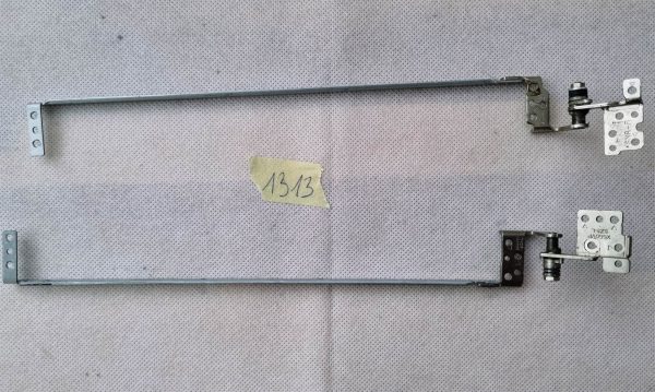 ASUS X552CL-SX353D LCD ZASLON HINGES LEVO IN DESNO - SZS-R, X550VP SZS-L - rabljeno