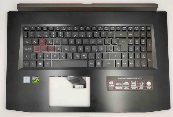 Acer Predator Helios 300 podloga za dlan s tipkovnico QWERTZ slovenska postavitev - rabljeno