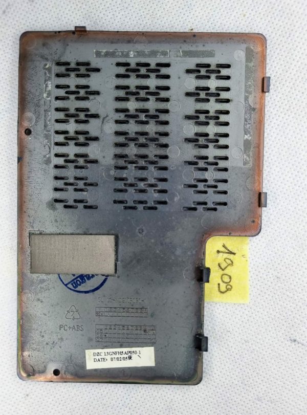 Črna ASUS A6M prenosnik DZC 13GNFH5AP050-1 pokrov vrata za pomnilnik RAM - rabljeno - Image 2