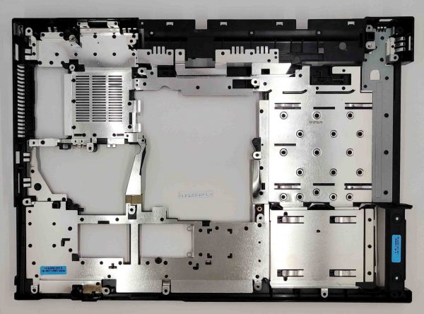 Spodnji pokrov osnove za Fujitsu Siemens V6535 OEM trpežen 60.4J004.022 - rabljeno - Image 2