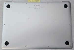 Spodnji pokrov MacBook Pro Retina 13-palčni zgodnji 2015 srebrni Wi-Fi A1502 MacBookPro12,1 - rabljeno
