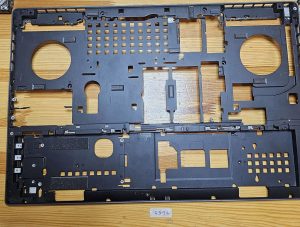 01HVX1 1HVX1 Notranji okvir za Dell Precision 7730 - Originalni nadomestni del - rabljeno