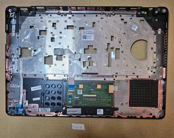 Dell Latitude E5470 podpora za dlan z touchpadom A154P4 AP1FD000110 - Originalni deli za prenosnike - rabljeno - Image 2