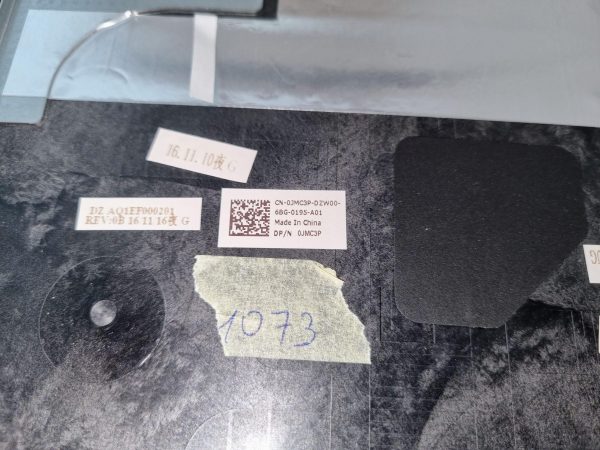 Dell Latitude E5570 zgornji zadnji pokrov LCD zaslona 0JMC3P Original 15,6" - rabljeno - Image 2
