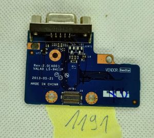 Daughterboard za gumbe VGA Dell Latitude E6540 8992W 08992W LS-9411P - rabljeno