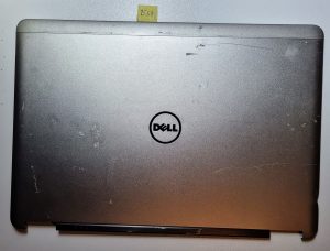 Dell Latitude E7400 zgornji del ohišja LCD pokrov AM0VN000703 - Originalna OEM zamenjava - rabljeno