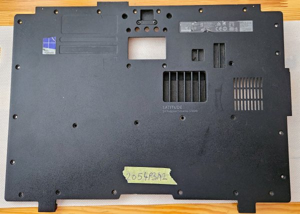Dell Latitude Rugged Extreme 7414 7404 Pokrov spodnjega dela prenosnika HW58X 0HW58X - rabljeno
