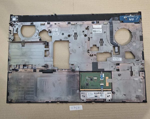 Palmrest za Dell Precision M4800 s touchpadom DP/N 030X9V – Originalni del prenosnika - rabljeno - Image 2