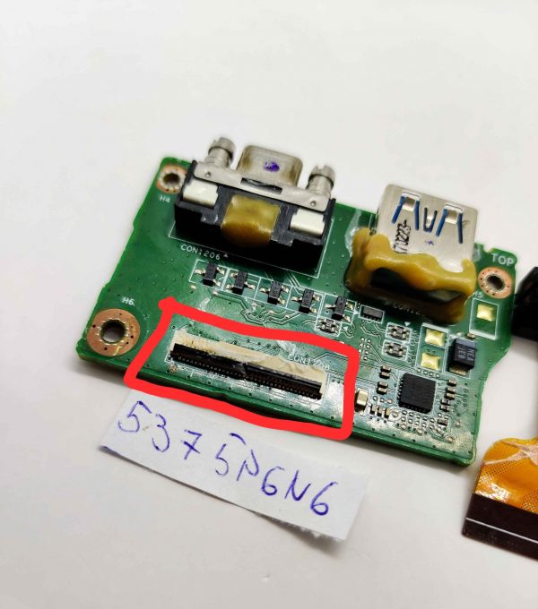 Dell Rugged Tablet 12 7202 USB 3.0 VGA IOBOARD IOR L REV 2.0 17V4Y OKVARNO - rabljeno - Image 2