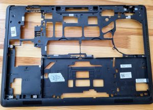 ZA Dell Latitude E5450 prenosnik D pokrov spodnjega ohišja 0N5W8M N5W8M - rabljeno