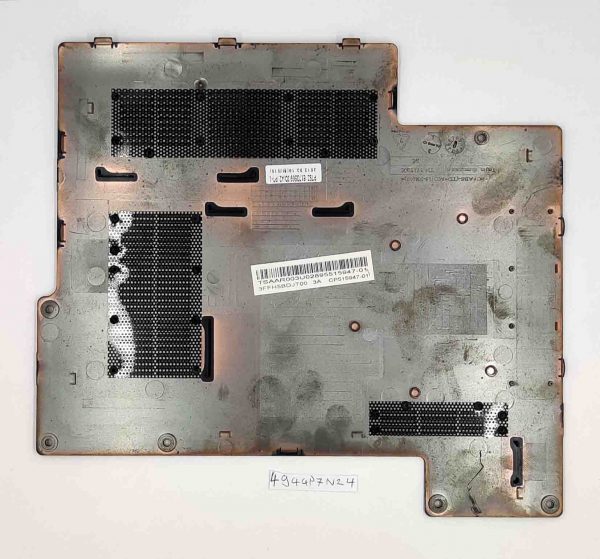 Fujitsu LifeBook AH531 AH512 A531 Pokrovna plošča spodnjega dela CP515947-01 - rabljeno - Image 2