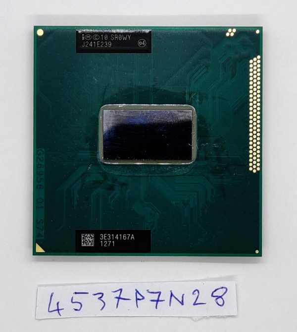 SR0WY Fujitsu Lifebook AH552 delovni deli prenosnika z Intel® Core™ i5-3210M procesorjem - rabljeno