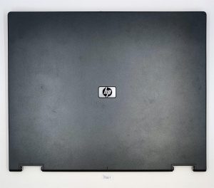PRAVO HP LCD ZADNJE POKROVILO COMPAQ 6070A0094501 B1-X4-c6 - rabljeno