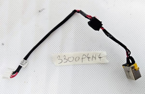 Pristen Acer E5 571 DC301000Q J00 napajalni DC JACK konektor - Del za prenosnike - rabljeno