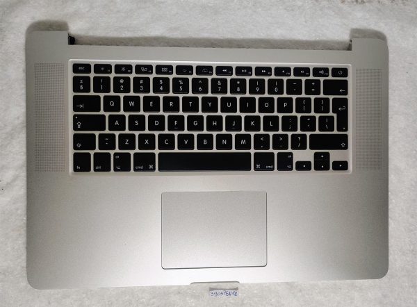 Pristen Apple MacBook Pro 15 A1398 2013-2014 Velika Britanija Palmrest tipkovnica + sledilna ploščica + baterija - rabljeno