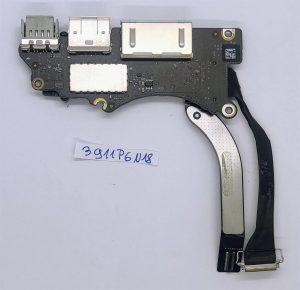 Prvotna Apple MacBook Pro A1398 Pozno 2013 15 HDMI USB SD čitalnik kartic 820-3547-A - rabljeno