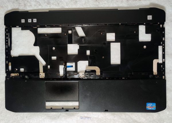 Pristno Dell Latitude E5530 zgornji pokrov palmrest 7671J AP0M1000200 deli za prenosnike - rabljeno
