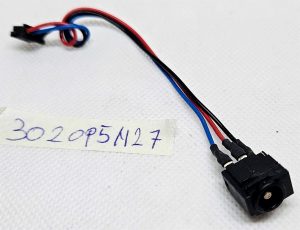 Pristni DC napajalni vtič za prenosnik Fujitsu Lifebook E546 z kablom - Originalna OEM komponenta. - rabljeno