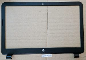 Pristna HP Compaq 15-H okvir za zaslon sprednji pokrov | FA14D000400-2 AP14D000210 - rabljeno