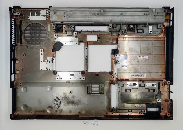 Pristna HP Compaq 8710WP spodnja ohišje pokrovna sestava črna AP00X000100 - rabljeno - Image 2
