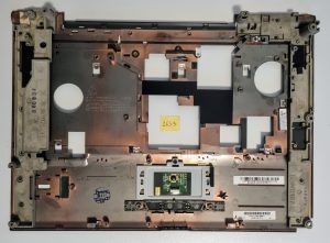 Prvotna IBM Lenovo 3000 N100 podloga za dlan z miško in sledilno ploščico 51148139001 APZHW000600 - rabljeno