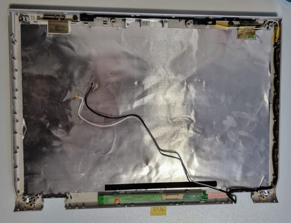 Pristna Lenovo 0769 LCD zadnja prevleka zgornji del ohišja FAZHW000100 - Delovi za prenosnike - rabljeno - Image 2