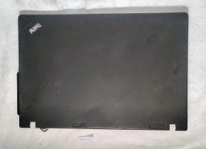 Pristna Lenovo LCD zadnja kapa 41V9758 za prenosnik Z61T tip 9440-CT0. - rabljeno