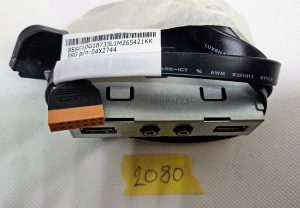 Prvovrstna Lenovo ThinkCentre M800 IO sprednja plošča z avdio USB in kablom 04X2744. - rabljeno