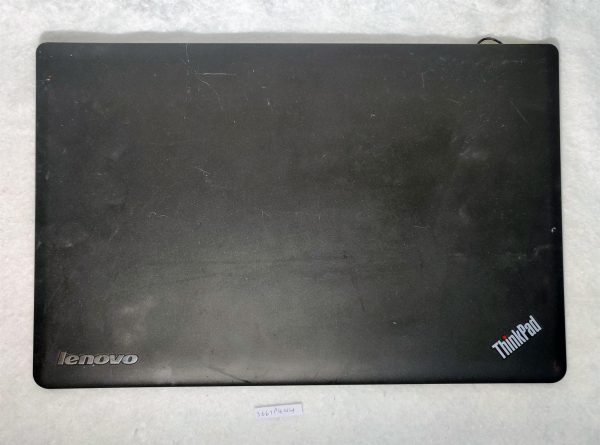 Prvotna Lenovo Thinkpad Edge E530 LCD zadnja pokrovna plošča AP0NV000D00 - Del za prenosnike - rabljeno