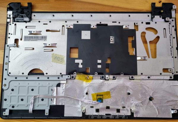 Pristni palmrest s touchpadom - Asus K52J - 36KJ3TCJN00 - rabljeno - Image 2