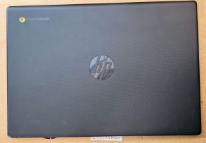 Zamenjava zgornjega pokrova LCD za HP Chromebook 14 G6 L90415-001 - rabljeno