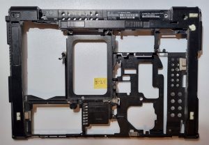 HP EliteBook 2560P Spodnji pokrov ohišja 6070B0484501 651372-001 Prvovrsten nadomestek - rabljeno