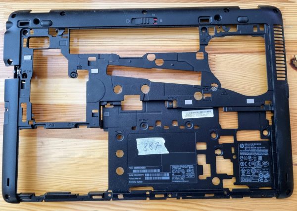 HP EliteBook 840 G1 spodnji del ohišja 765809-001 - rabljeno