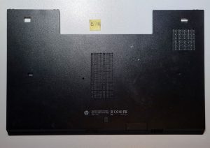 Pokrov spodnjega ohišja prenosnika HP EliteBook 8560P 8570P serije. - rabljeno