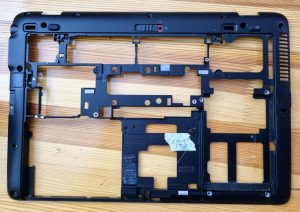 HP Elitebook 820 G2 prenosnik spodnji del ohišja 765603-001 - rabljeno