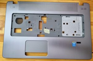 HP ProBook 470 G2 ohišje zgornjega dela - Palmrest 768390-001 - rabljeno