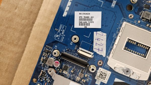 HP ZBOOK15 G2 matična plošča LA-B381P 784468-001 601 501 - Originalna zamenjava matične plošče - rabljeno - Image 2