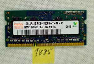 Hynix HMT112S6BFR6C-G7 1GB DDR3 SDRAM 133MHz PC3-8500s prenosni RAM spomin - rabljeno
