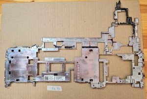 Notranji okvir matične plošče za Dell Latitude 5500 - Originalna nadomestna del. - rabljeno